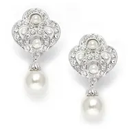 'Melody' Pearl Event Earrings 