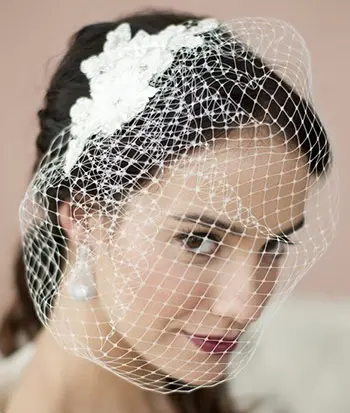 FRENCH NET VINTAGE BRIDAL VEIL WITH WHITE BEADED & FLORAL LACE APPLIQUE