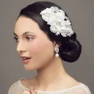 'Angel' Crystal and Pearl Bridal Hair Clip