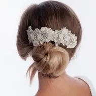 'Laurette' Bridal Hair Comb by Nestina